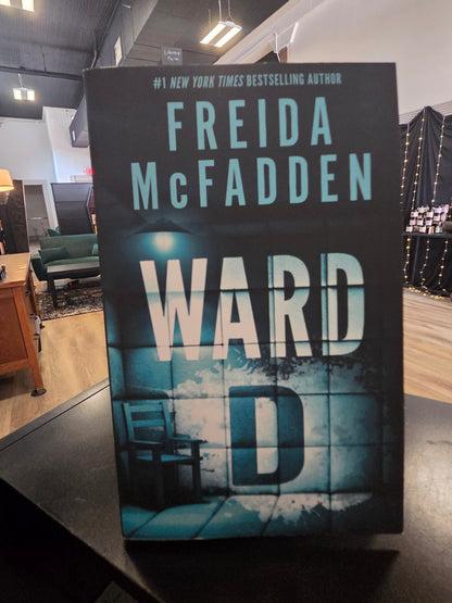 Freida McFadden - Ward D