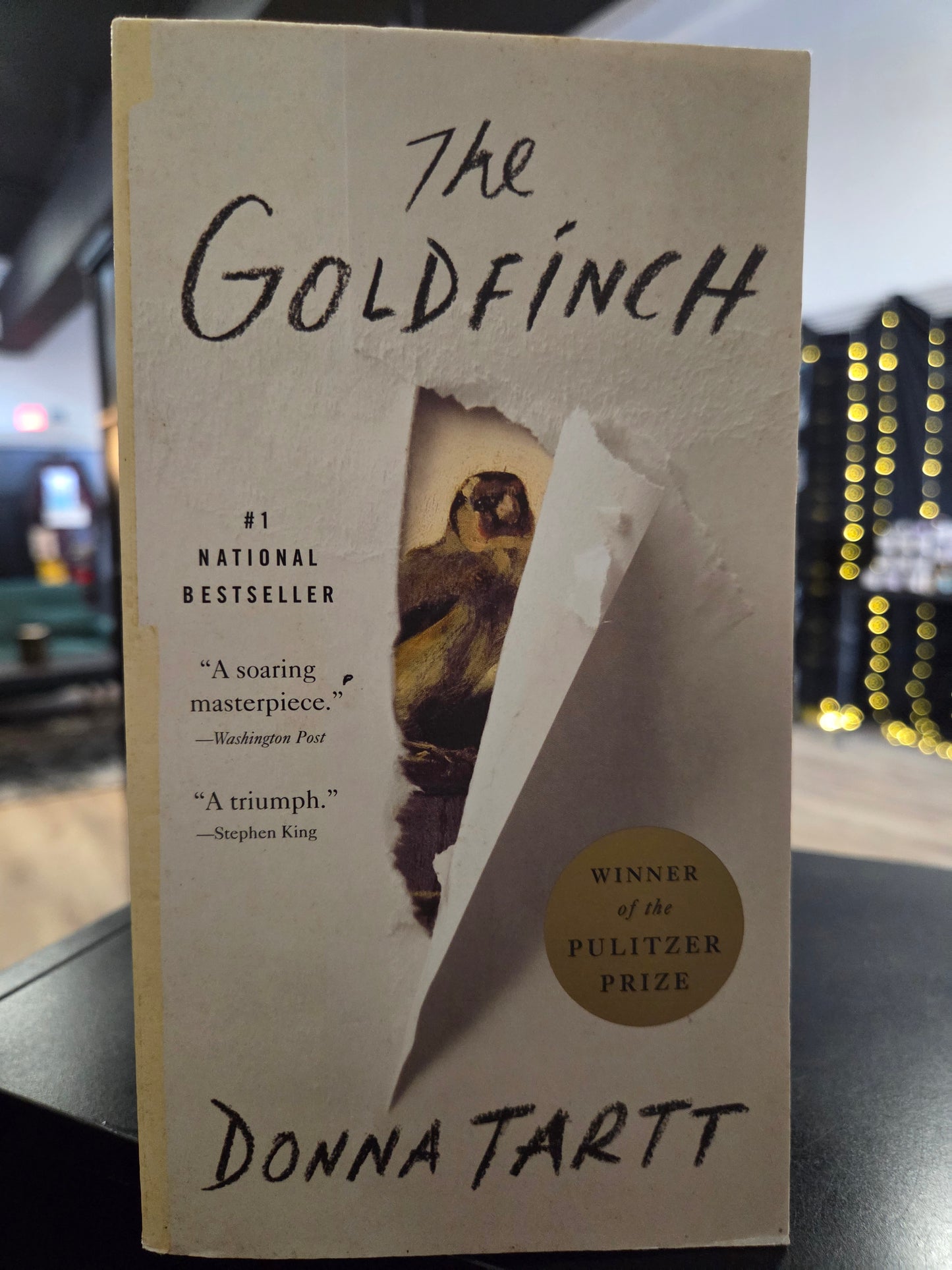 Donna Tartt  - The Goldfinch