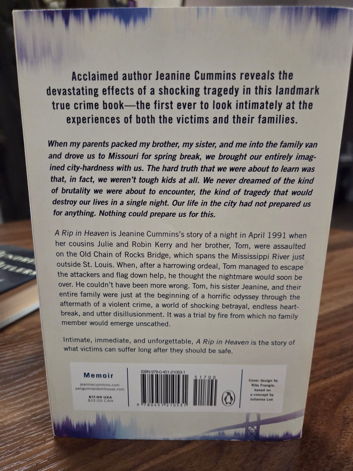 Jeanine Cummins - A Rip in Heaven