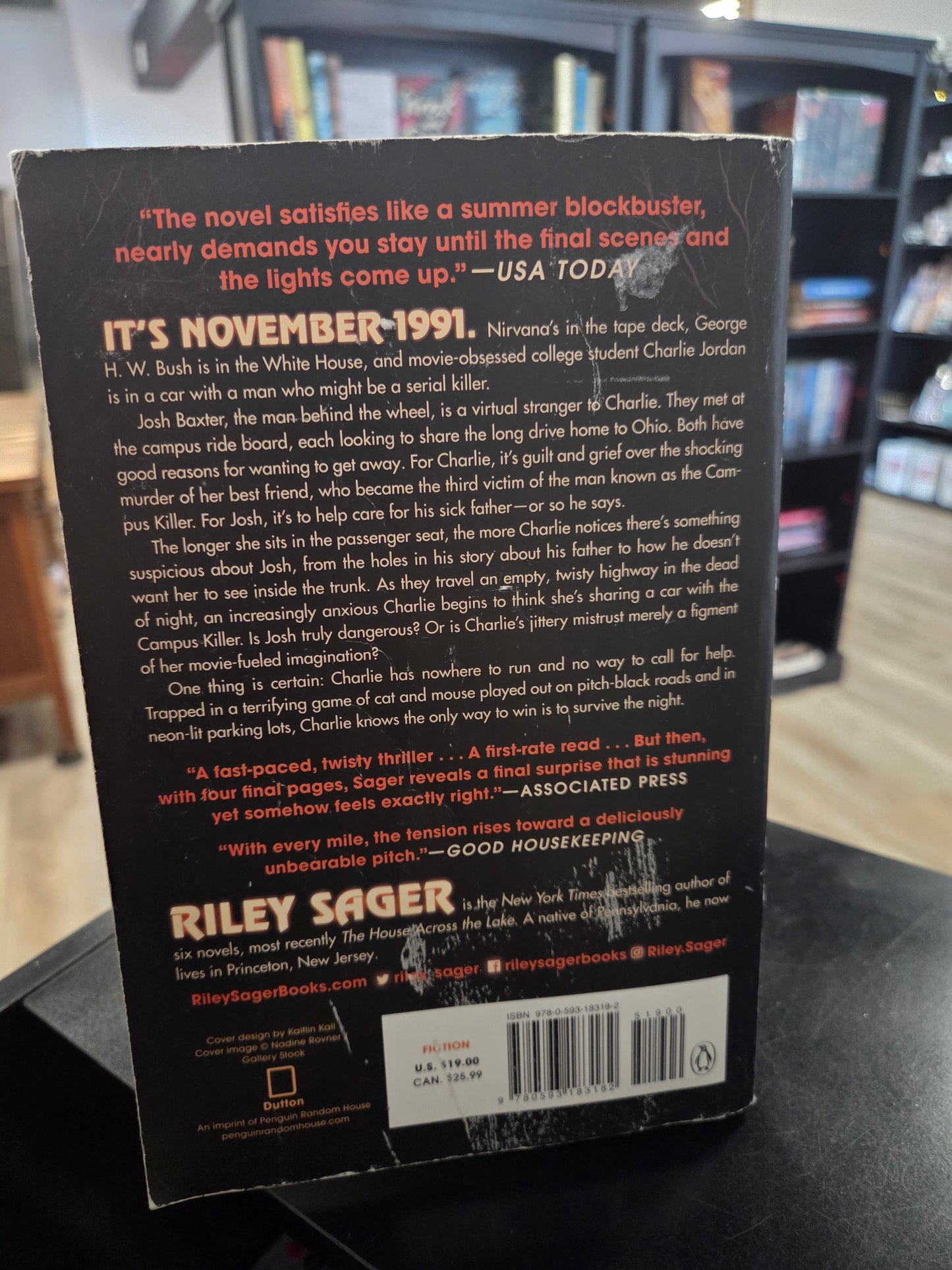 Riley Sager - Survive the Night