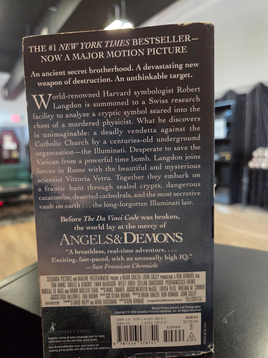 Dan Brown - Angels & Demons